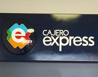 cajero express podes hacer retiros de efectivo